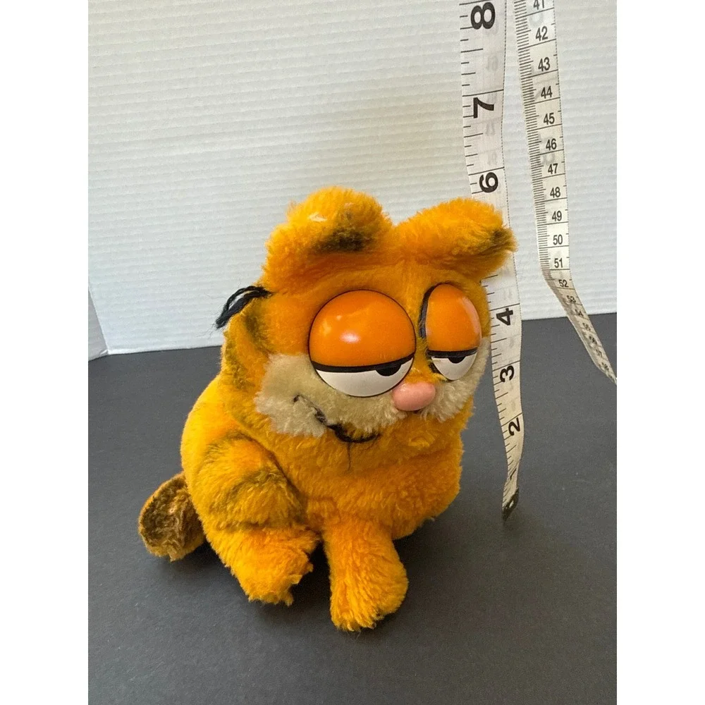 Vintage Dakin Garfield Plush Sleepy Eyes Orange Cat Plush 1981 Jim Davis